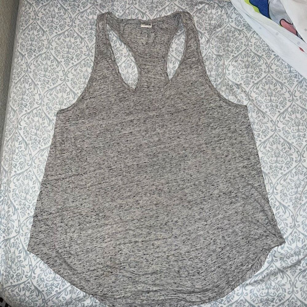 Victoria’s Secret PINK heather grey gym tank top size L